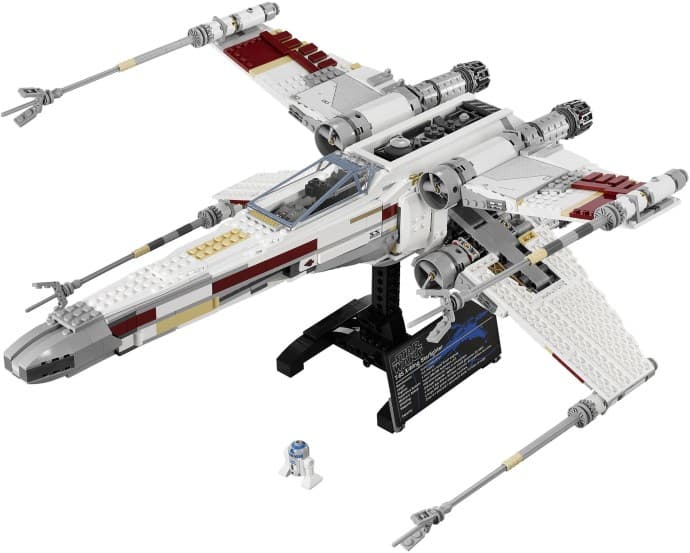 Red Five X-wing Starfighter LEGO set